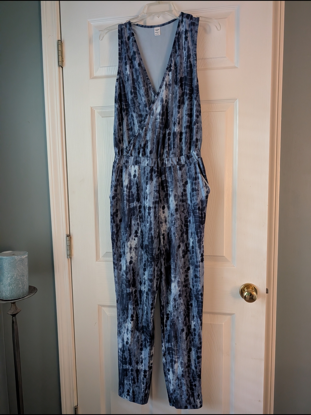 Old Navy Active Sleeveless Jumpsuit